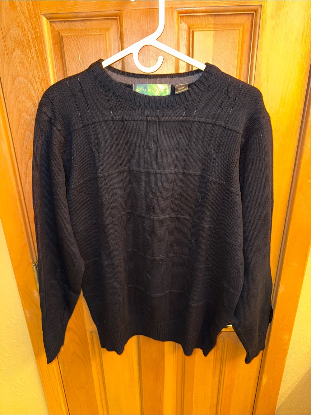 Oscar de la Renta Black Men's Textured Crewneck Sweater